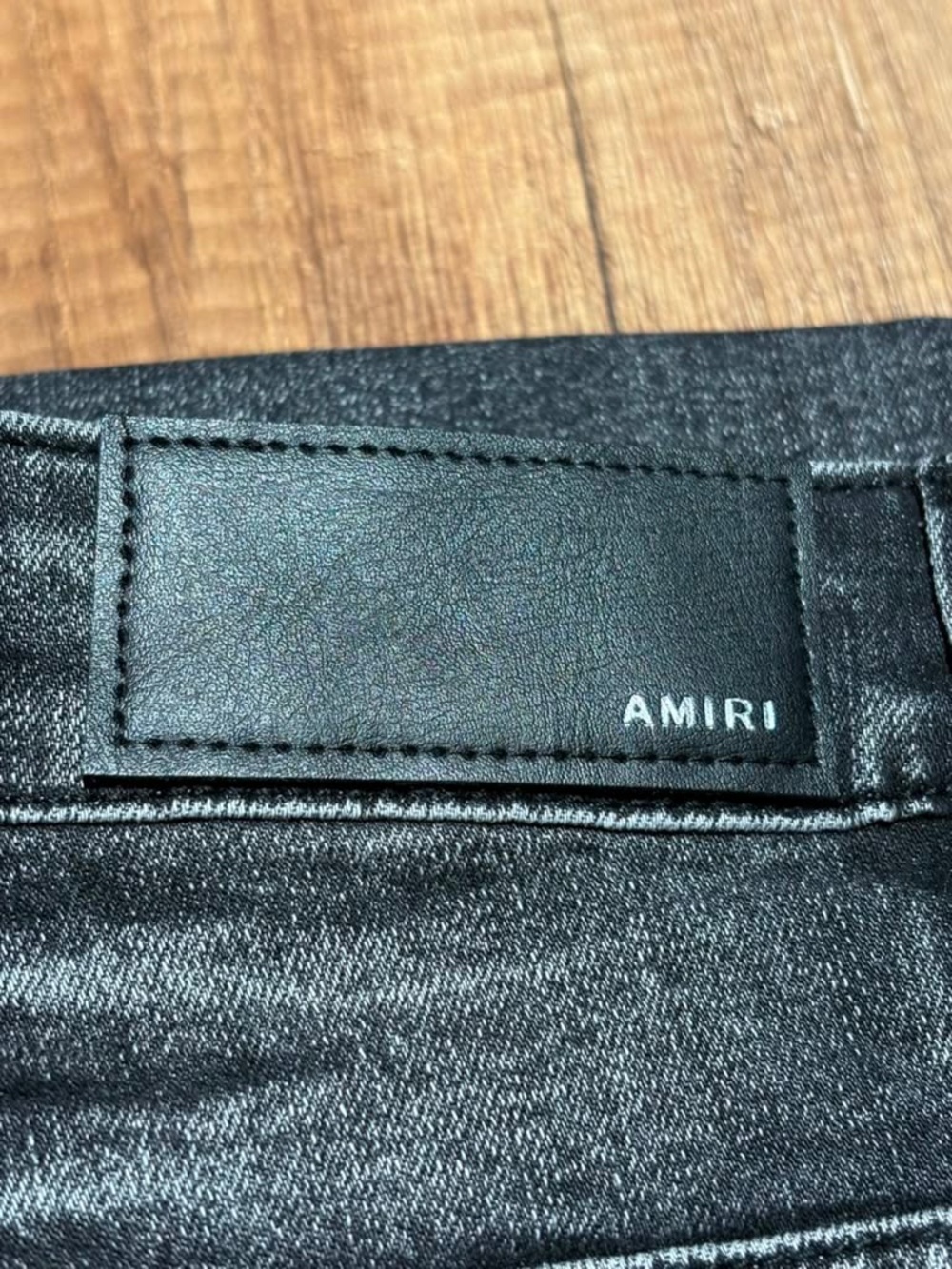 Amiri Mens Black Ripped Skinny Jeans Brand New Waist Size 30,32 - Picture 6 of 15
